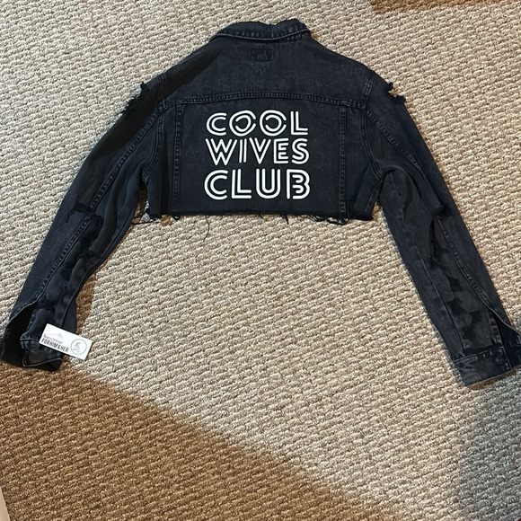 Hubs & Hers Cool Wives Club Cropped Black Denim Jacket - Picture 3 of 6